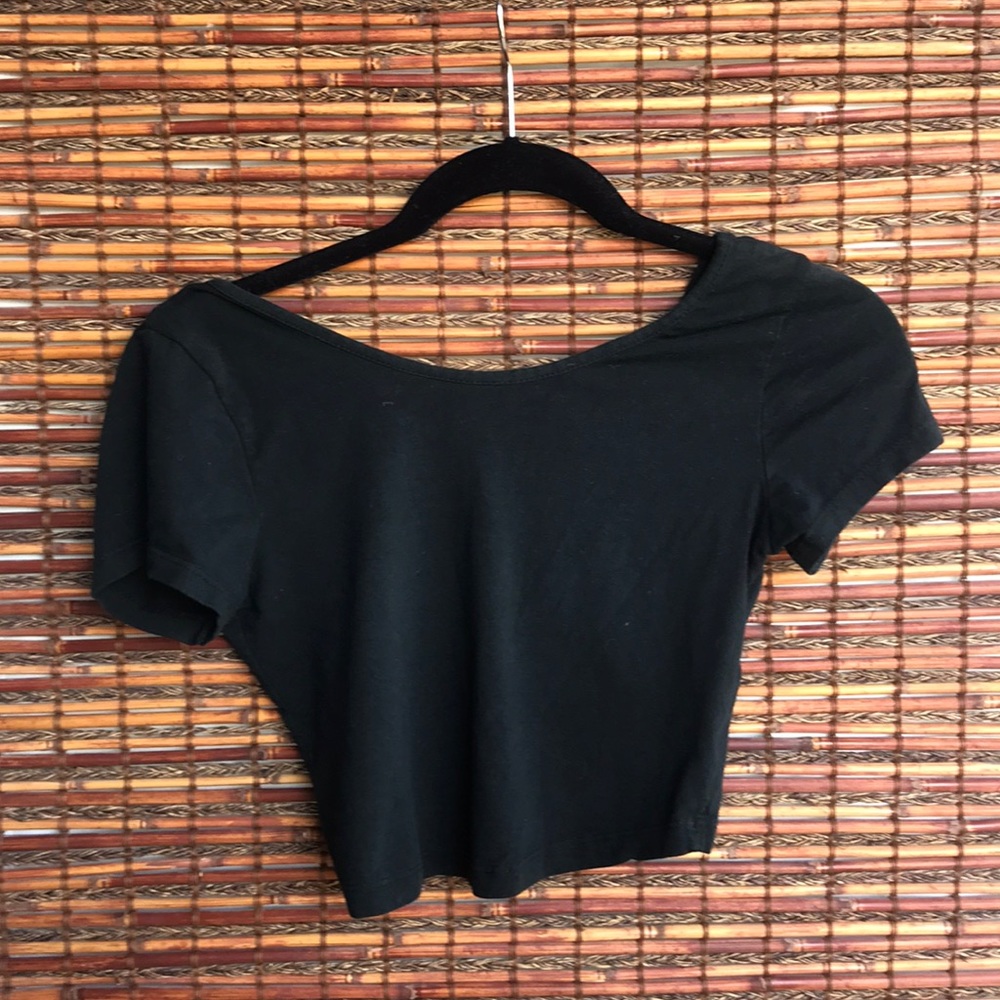 Brandy Melville black crop top classic